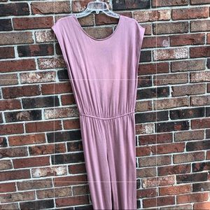 Soft and comfortable jumpsuit